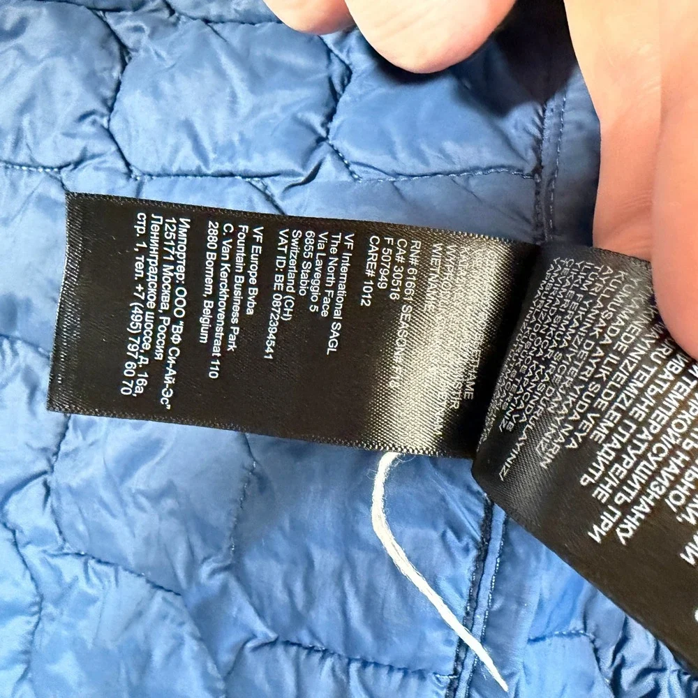 The North Face ThermoBall Jacket Mens Size Medium Navy Blue Quilted Hooded READ
